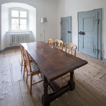 Schloss Schoenberg Apartment Wenzenbach