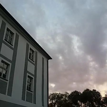 Schloss Schoenberg * Wenzenbach