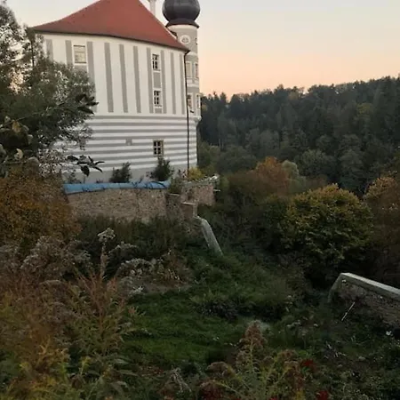 Apartment Schloss Schoenberg *