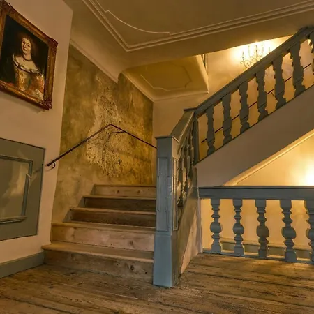 Apartment Schloss Schoenberg