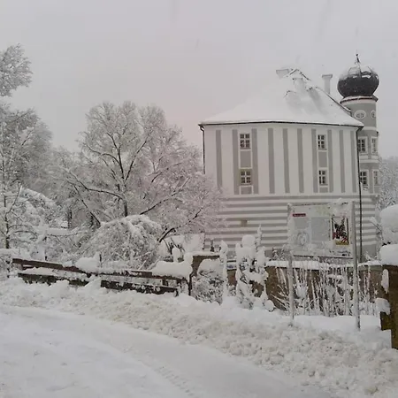 Schloss Schoenberg * Wenzenbach